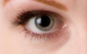 dilated pupil image
